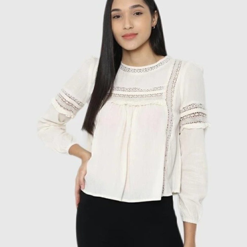 American Eagle Outfitters Cream Lace Boho Blouse Size M